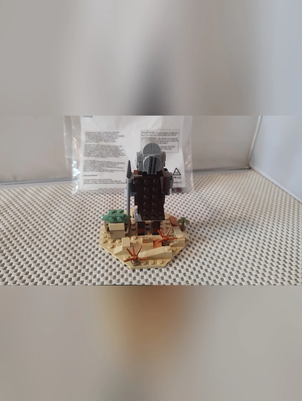 Lego mandalorian grogu